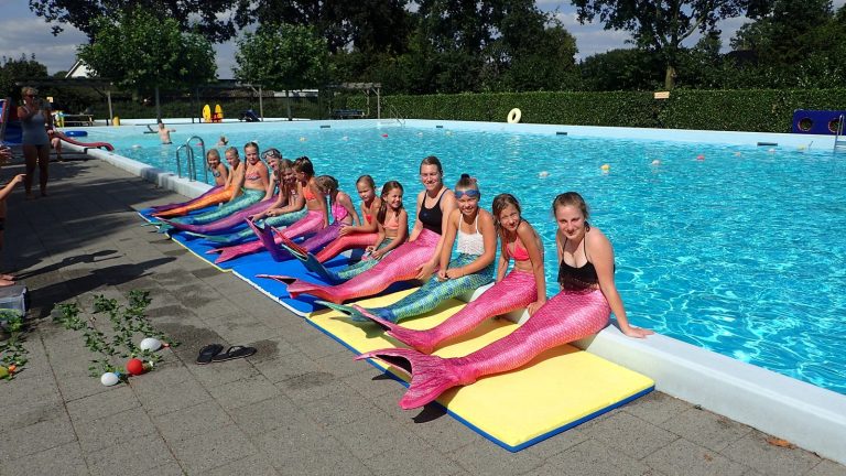 Clinic in eigen zwembad